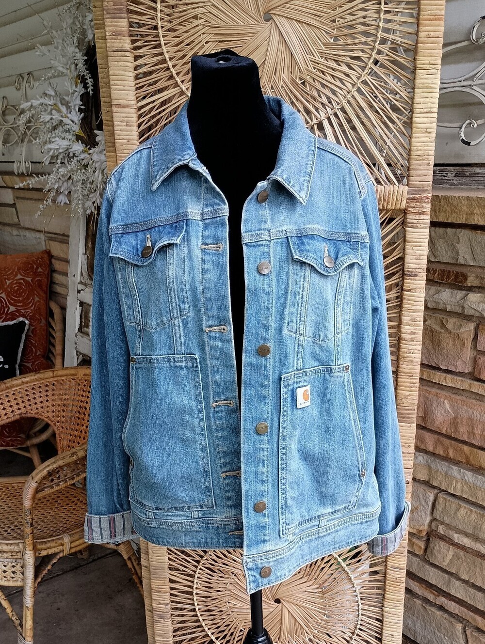 Carhartt Light Wash Blue Denim Jacket_L